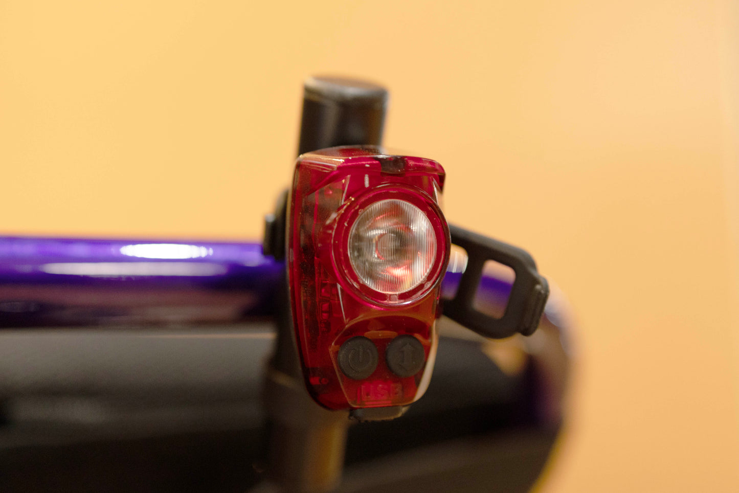 Cygolite Hotshot Pro 200 USB Tail Light mounted to verticle rear light mount on Catrike