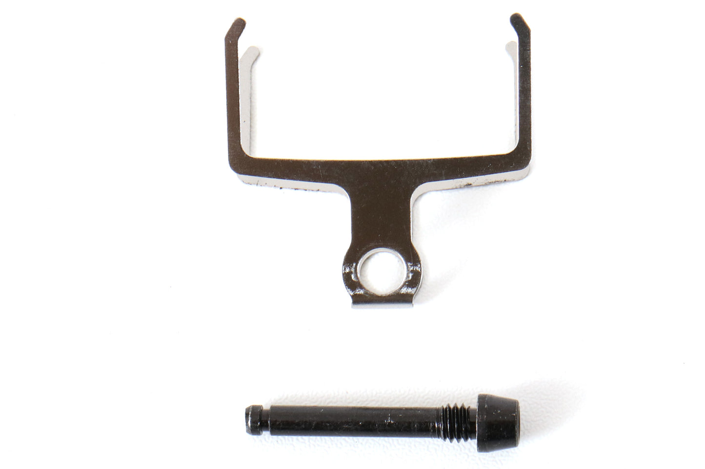 Shimano L05A-RF Disc Brake Pad and Spring - Resin Compound, Finned Alloy Back Plate, One Pair