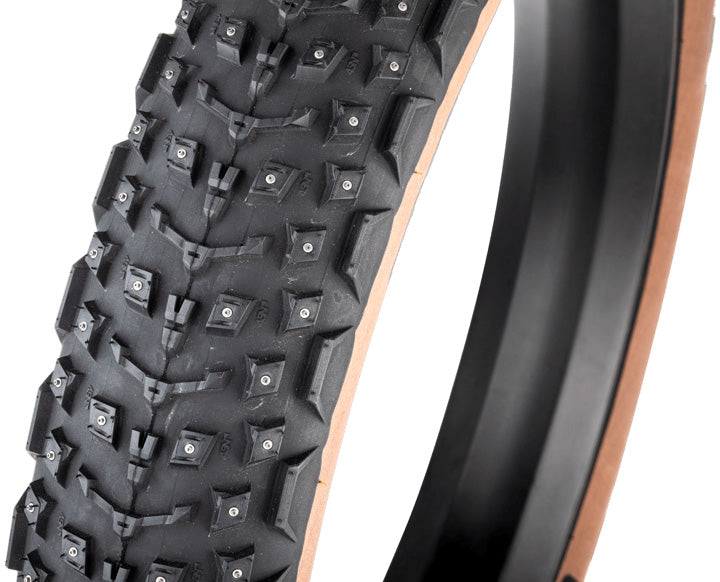 45NRTH Dillinger 5 Studded Folding 60tpi Tan Fat Tire 26 x 4.6 (117-559mm), studio front quarter view