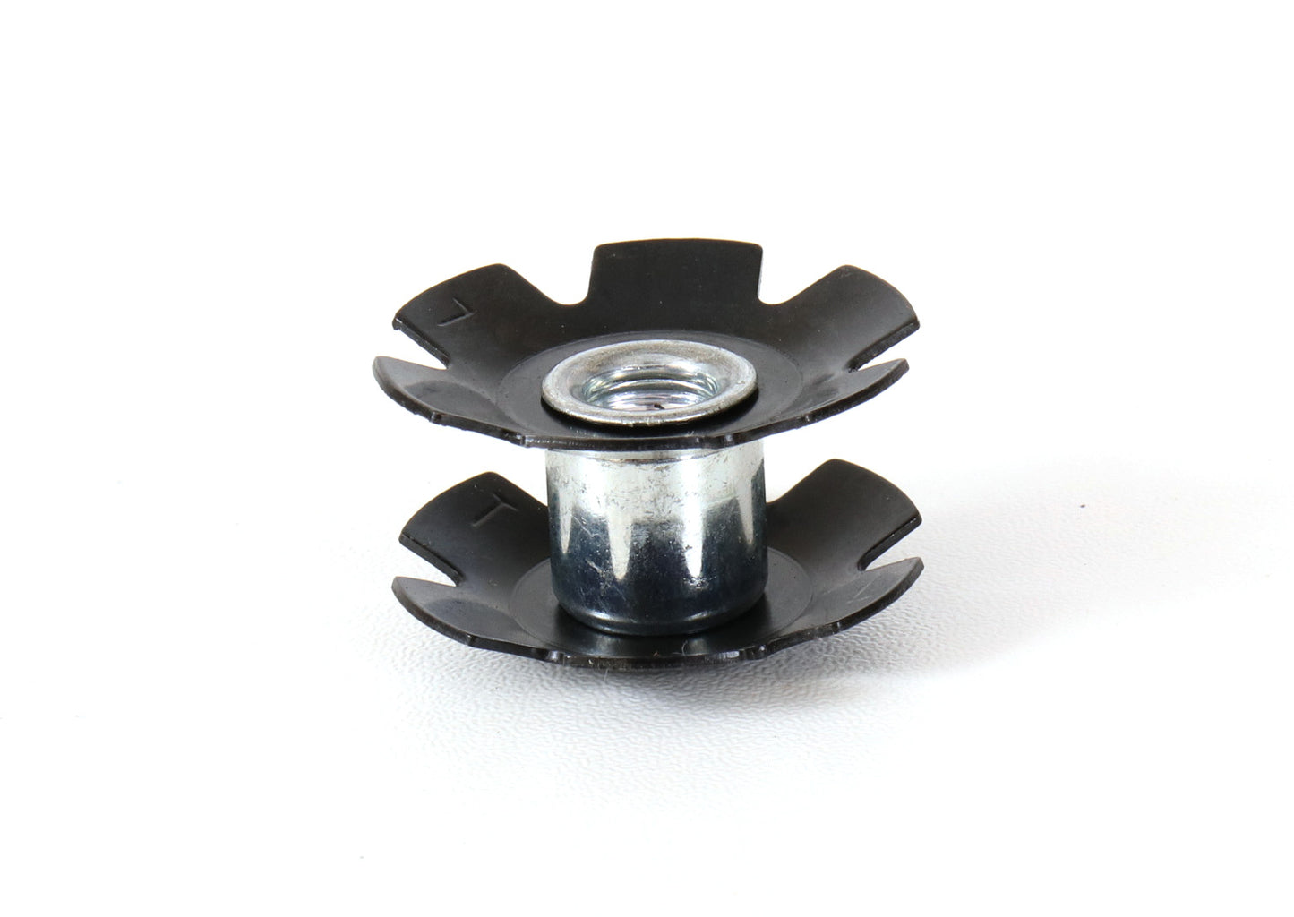 Aheadset Starnut for 1-1/8" Steerer Tubes Studio Image