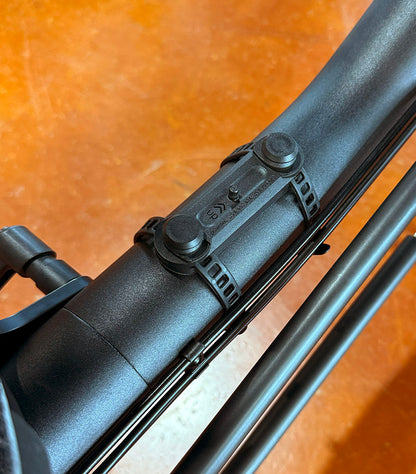 Fidlock TWIST Universal Base studio image, shown mounted on trike boom
