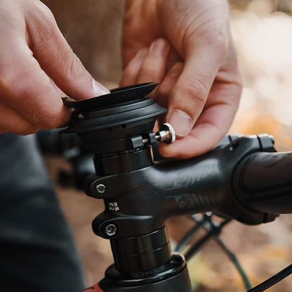 Fidlock VACUUM Ahead Cap Base Mount System mounted to headstem outdoor image