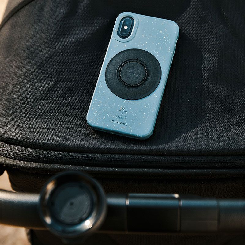 Fidlock VACUUM Universal Phone Patch  on iphone