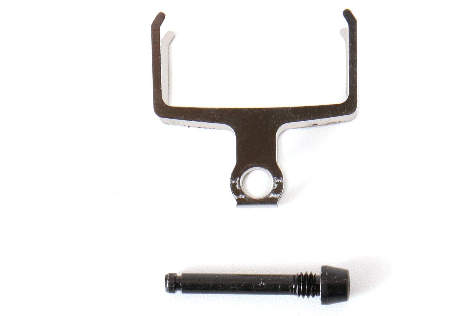 Shimano L05A-RF Disc Brake Pad and Spring - Resin Compound, Finned Alloy Back Plate, One Pair