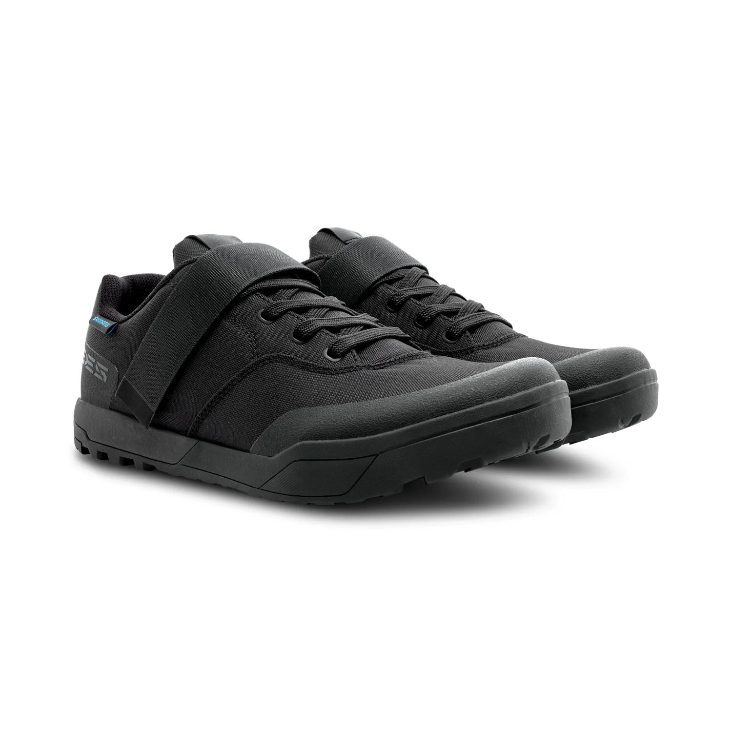 Shimano GE500 Bicycle Shoes Black, studio pair view