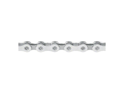 Shimano XT/Ultegra HG93 Chain 9 Speed 116 Links Studio Image Close Up