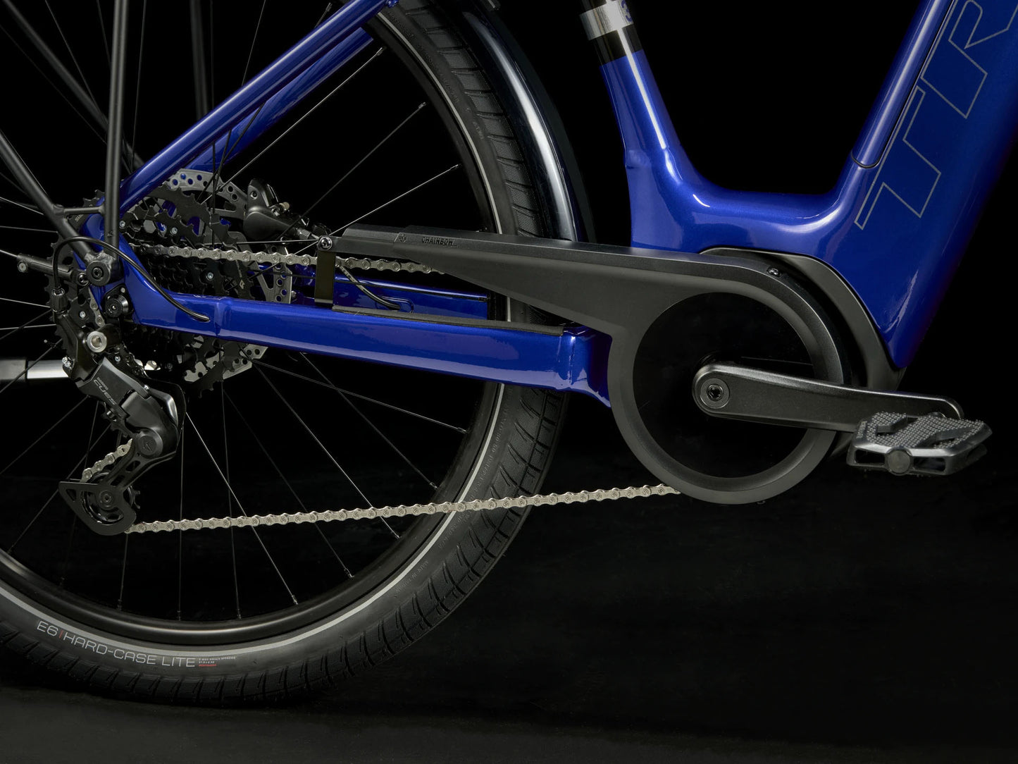 Trek Verve+ 3 Lowstep Gen 3 e-Bike Hex Blue, studio drivetrain view