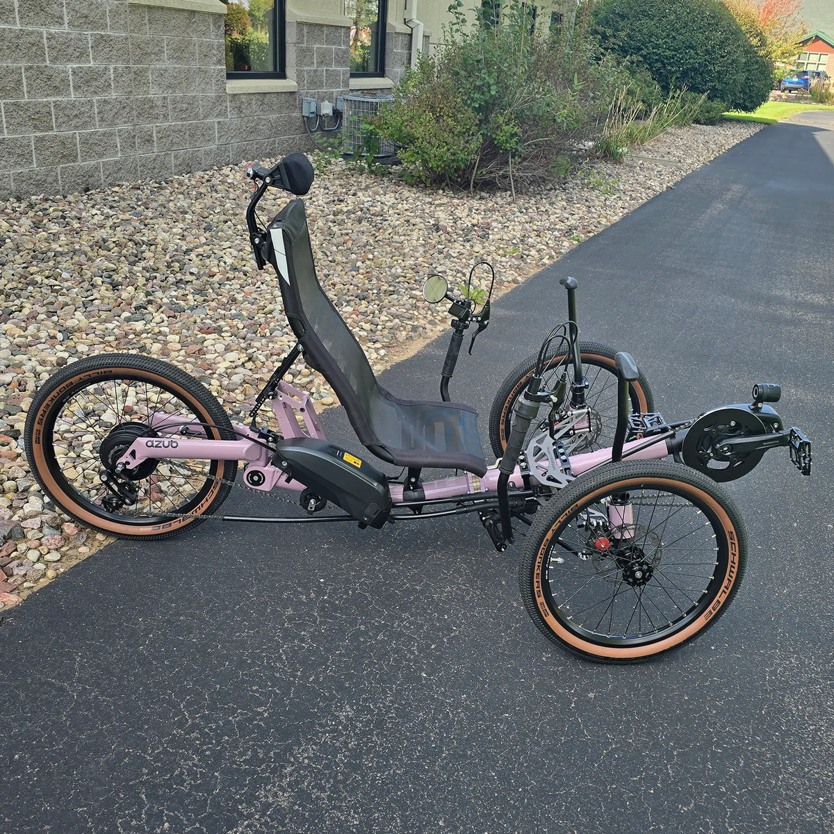 Side view of the Azub Demo Ti-Fly 20 Enviolo Shimano EP6 Pastel Violet Recumbent Trike in an outdoor setting.