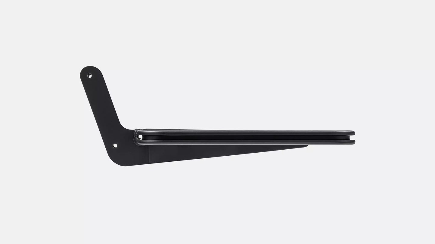 specialized globe front rack studio image side view